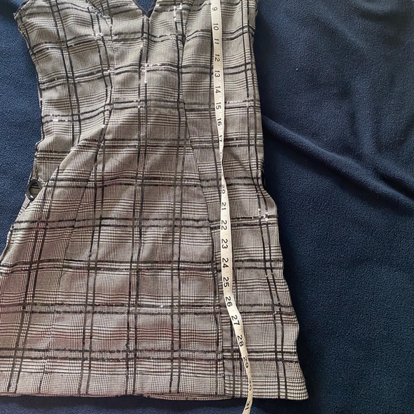 Michael Costello x Revolve Sheath brand new with tags - Picture 2 of 10